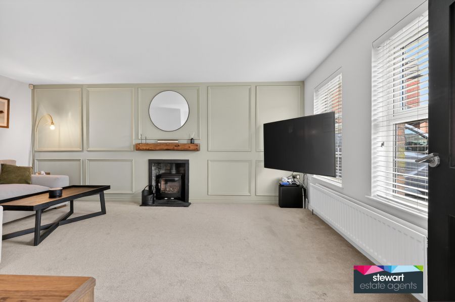 76 Wellington Park Drive