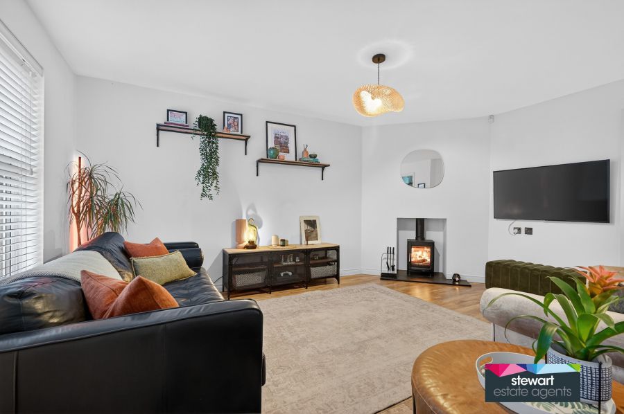 84 Wellington Park Avenue