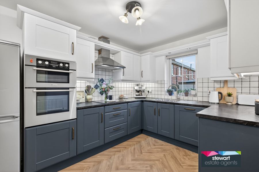 84 Wellington Park Avenue