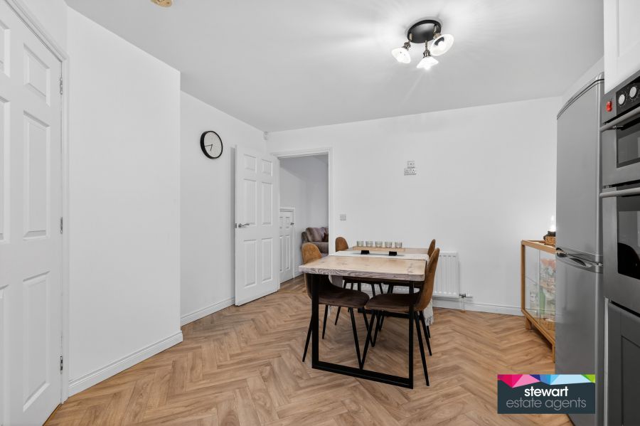 84 Wellington Park Avenue