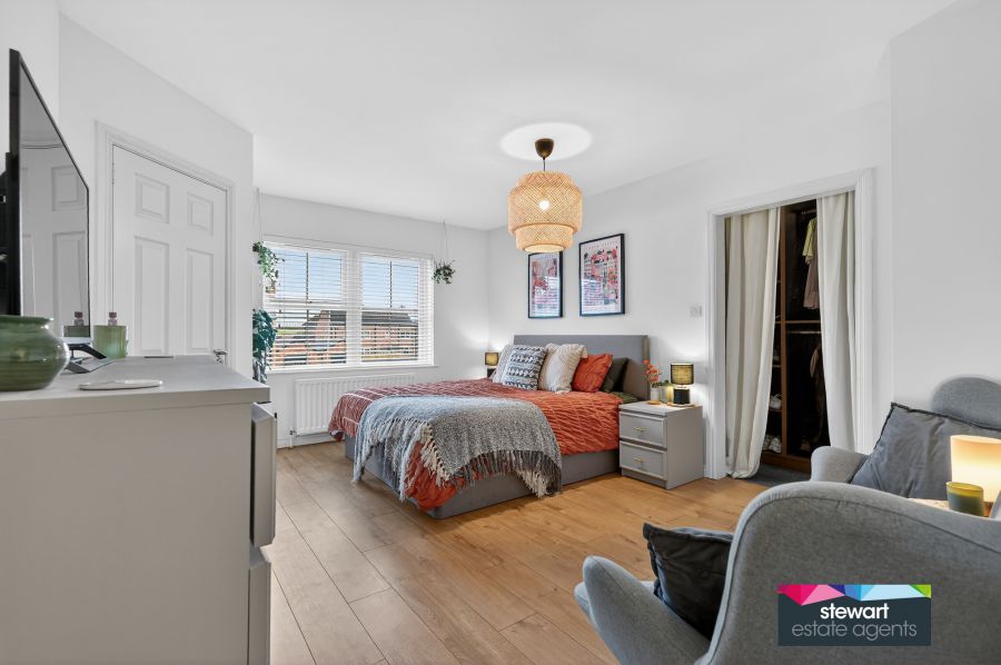 84 Wellington Park Avenue