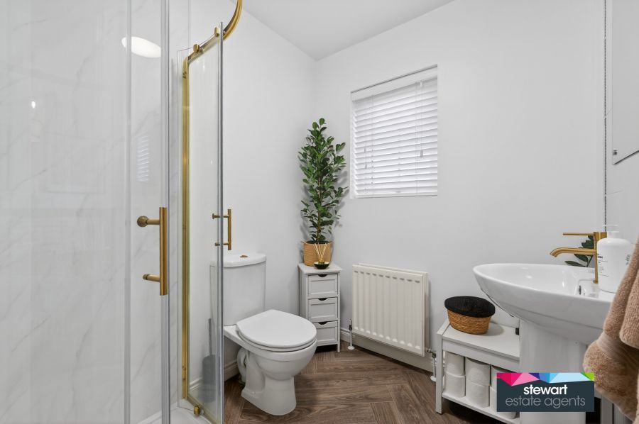 84 Wellington Park Avenue