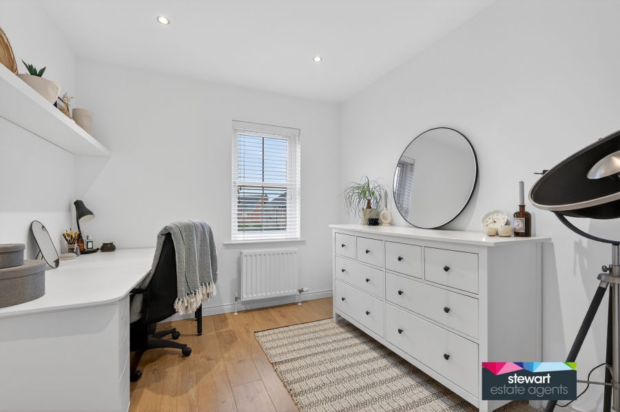 84 Wellington Park Avenue