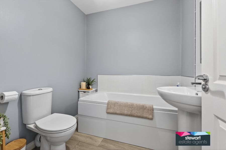 84 Wellington Park Avenue