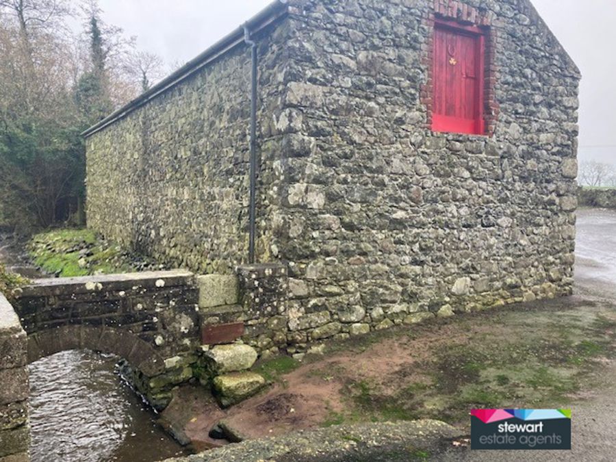 Broadwater House, 13 Old Church Lane