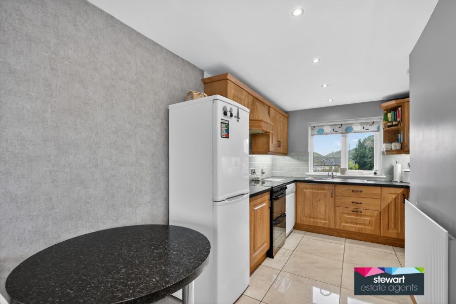 18B  Castlevue Gardens