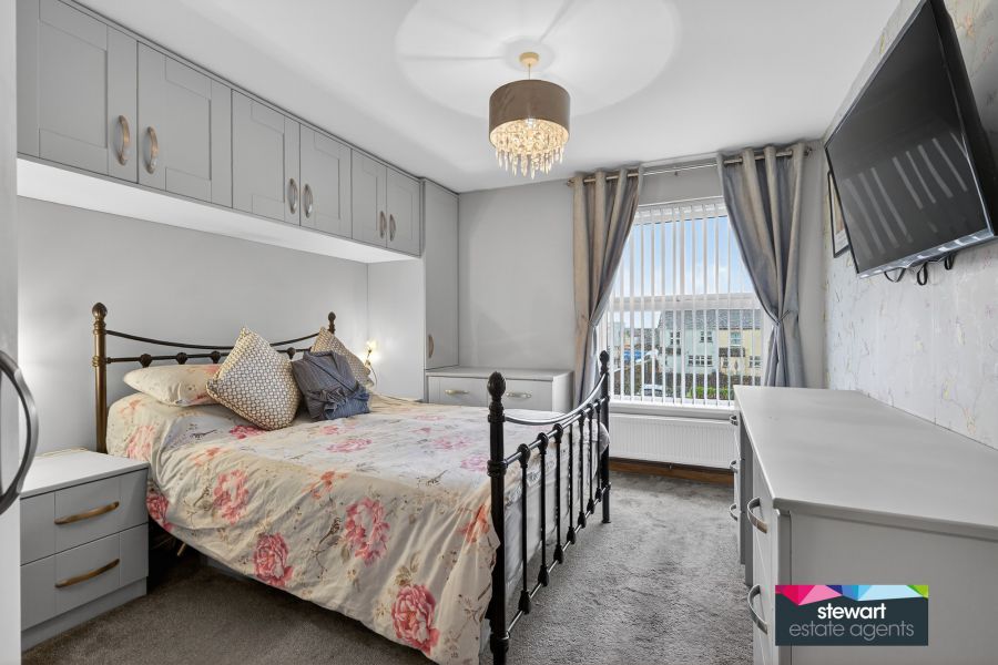 18B  Castlevue Gardens