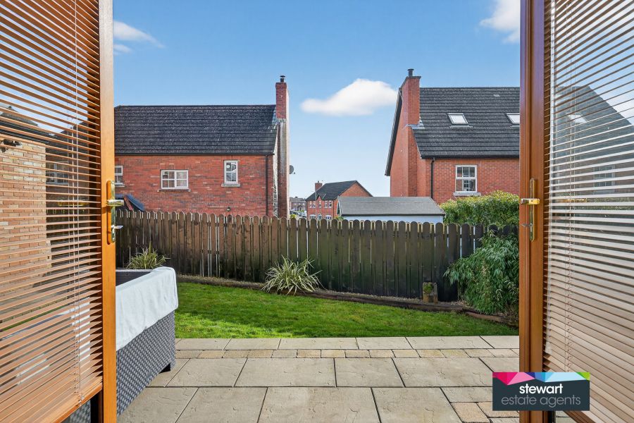 4 Wellington Park Drive