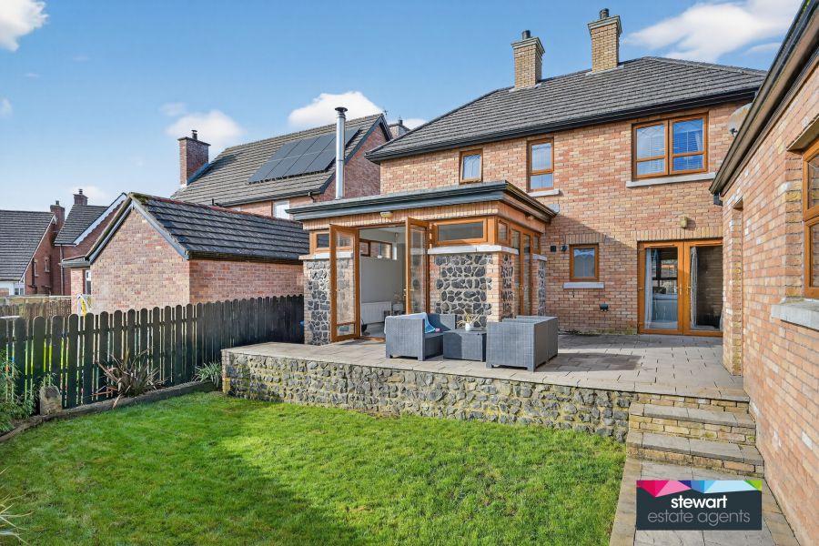 4 Wellington Park Drive