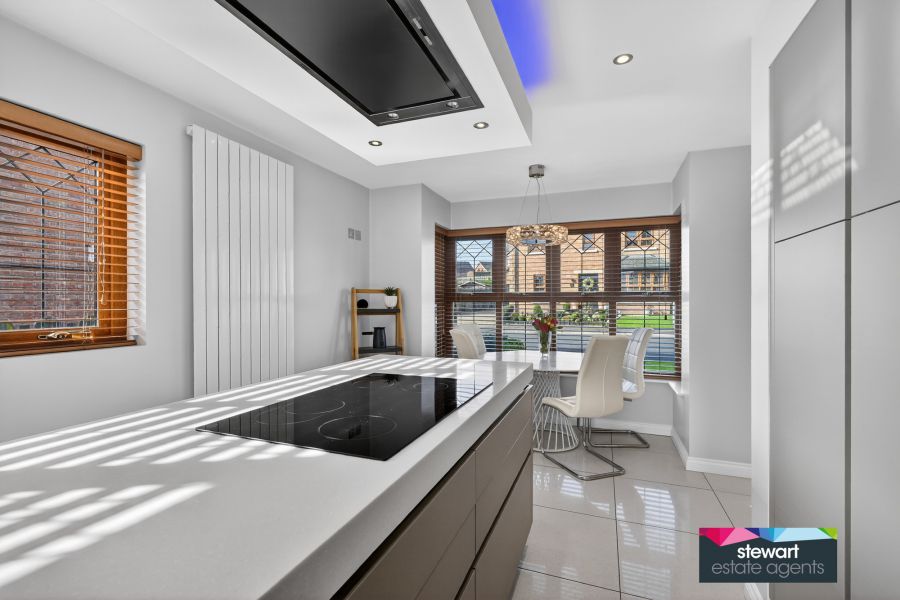 4 Wellington Park Drive