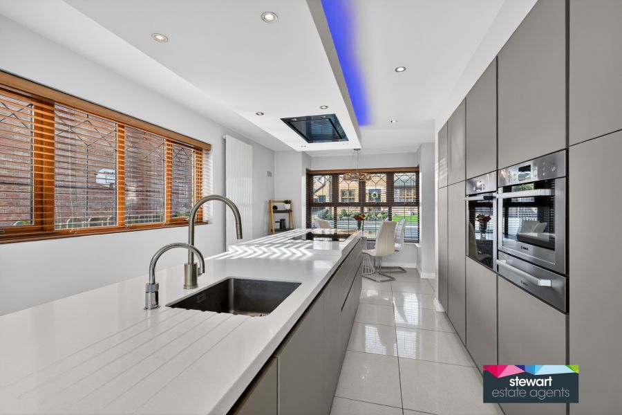 4 Wellington Park Drive