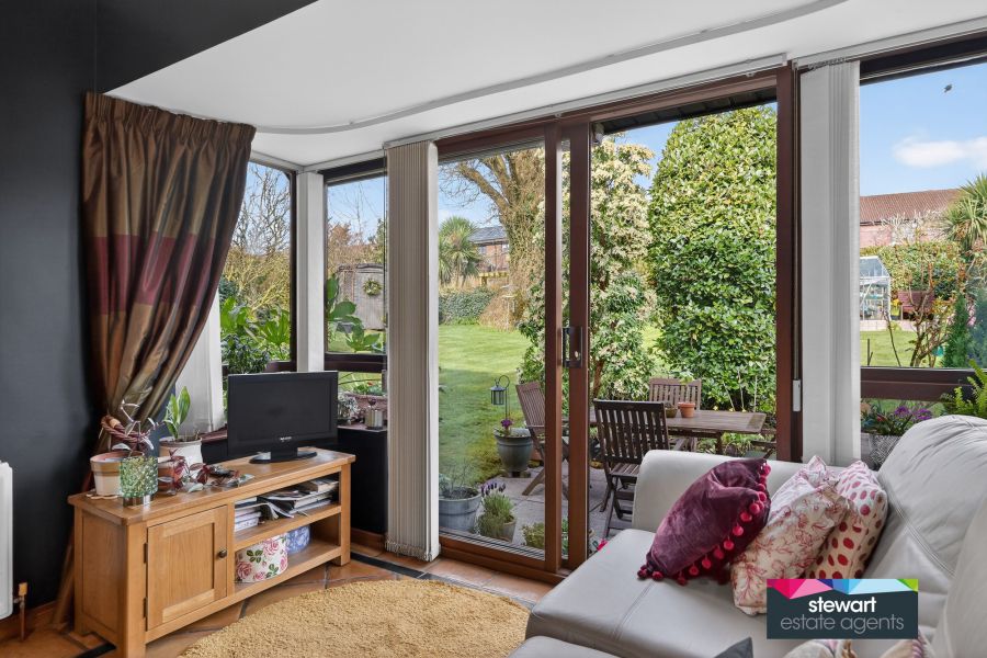 The Enscombe, 47 Waringfield Avenue