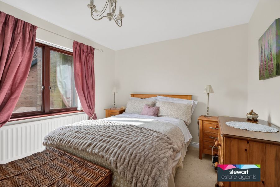 The Enscombe, 47 Waringfield Avenue