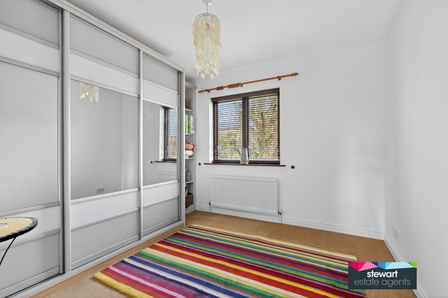 The Enscombe, 47 Waringfield Avenue