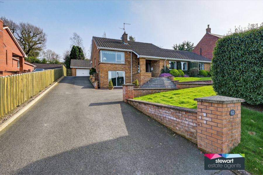 42 Hillsborough Road, Dromore, BT25 1QN