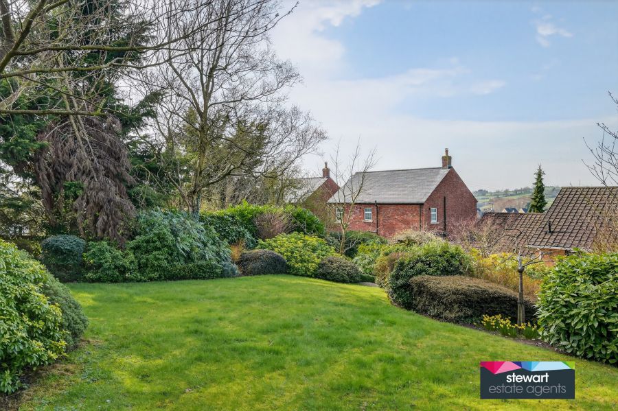 42 Hillsborough Road