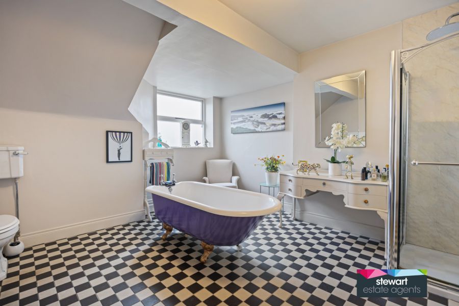 Tallentire House, 102 William Street