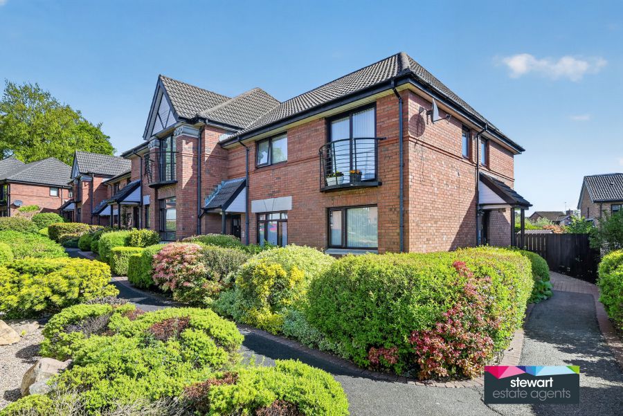 15 Laganvale Mews