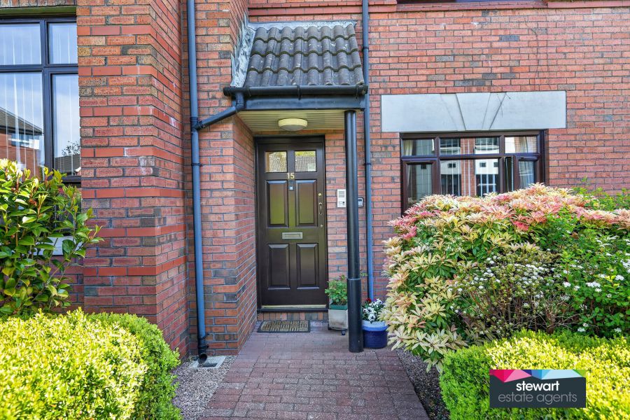 15 Laganvale Mews