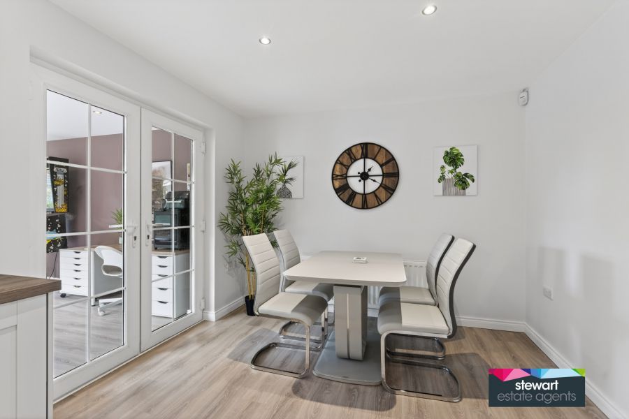 7 Wellington Park Mews