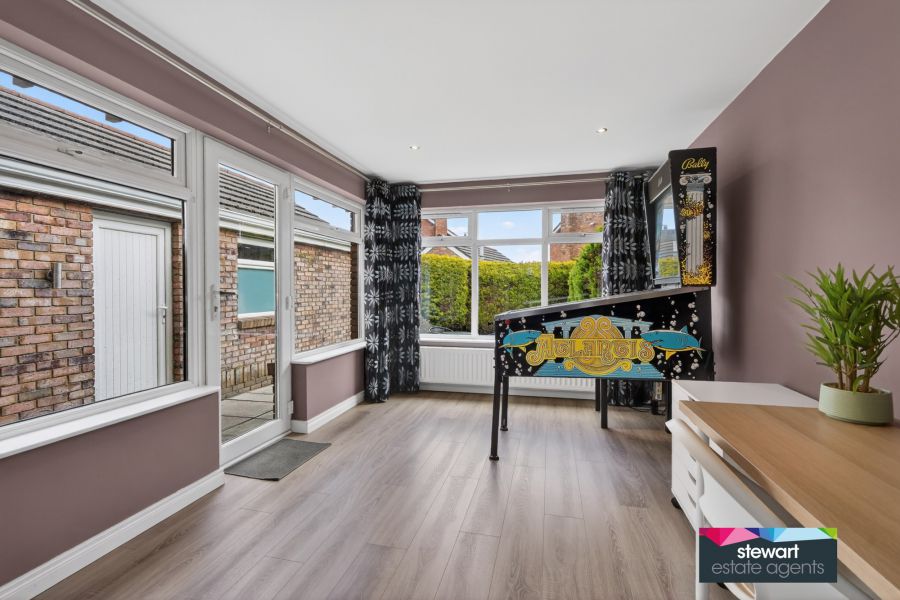 7 Wellington Park Mews