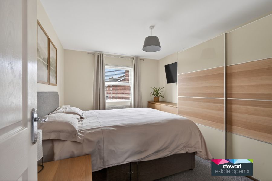 7 Wellington Park Mews