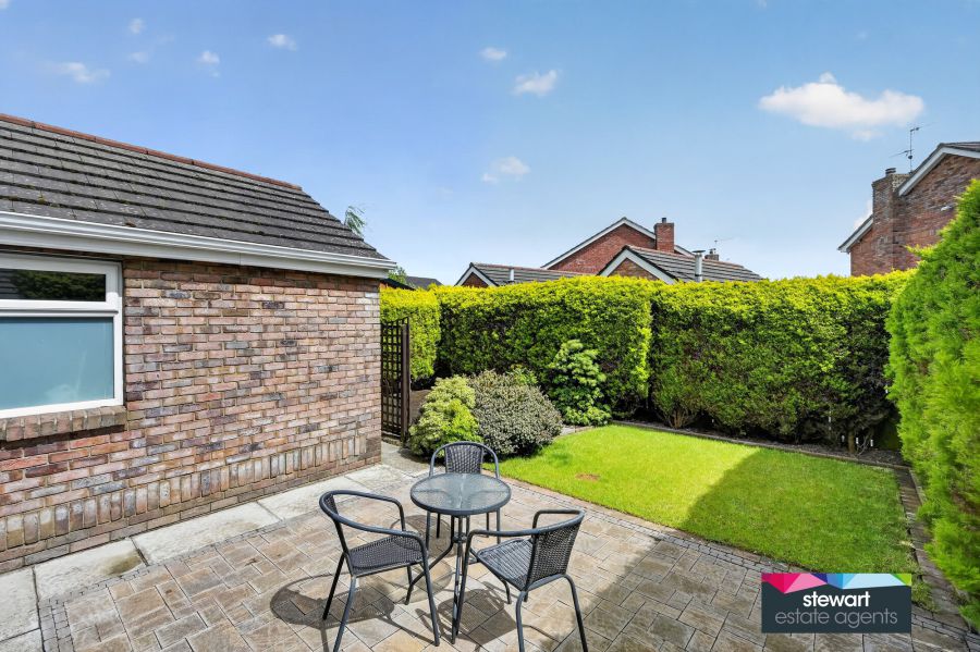 7 Wellington Park Mews