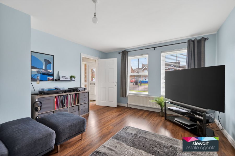 7 Wellington Park Mews