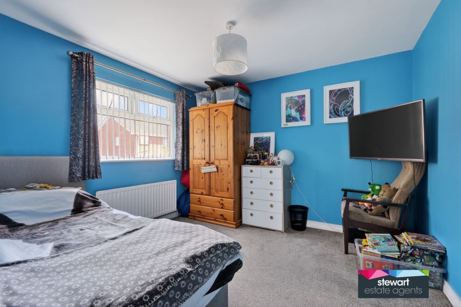 6 Edenview Gardens