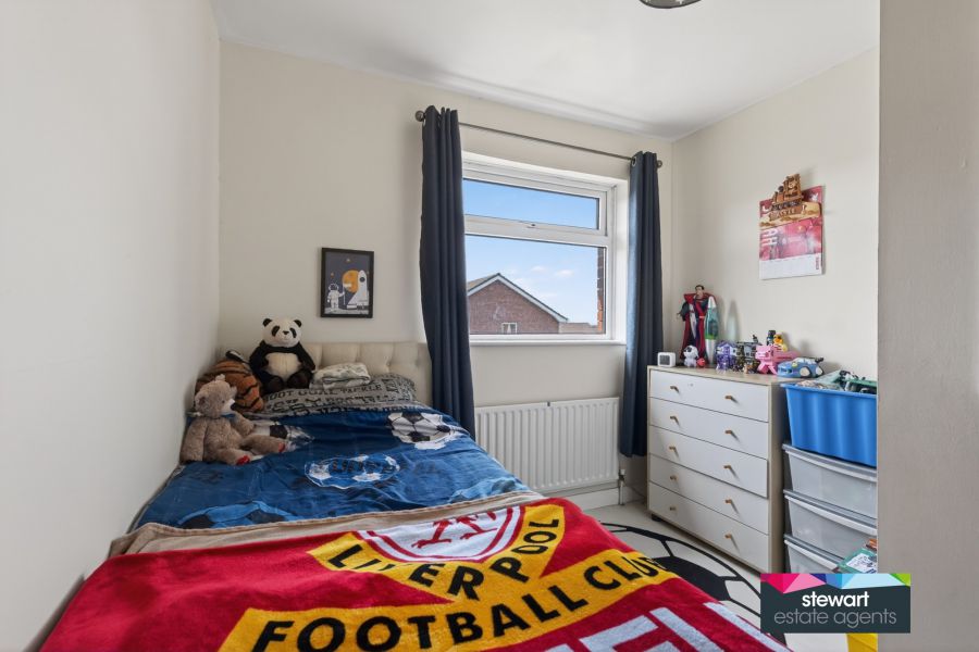 6 Edenview Gardens
