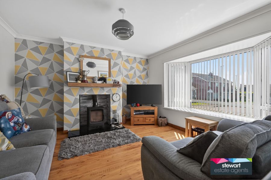 6 Edenview Gardens