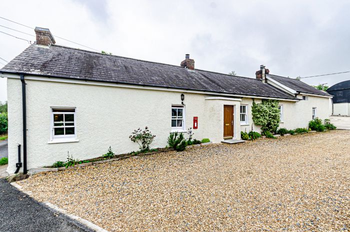The Long Cottage, 33a Mullaghbrack Road, hamiltonsbawn, armagh, BT60 1JT