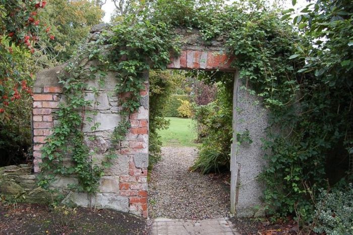 The Ford, 14 Ballydrain Road The Ford, 14 Ballydrain Road