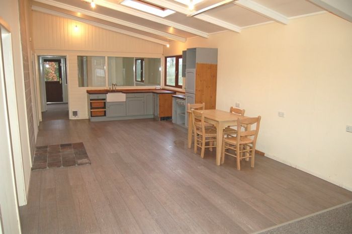 Wood Lodge, 29A Spa Road