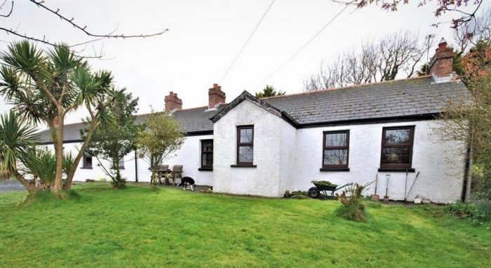 Crooked Cottage, 4 Ballyhemlin Road