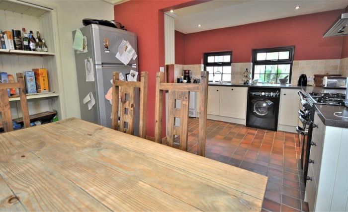 Crooked Cottage, 4 Ballyhemlin Road