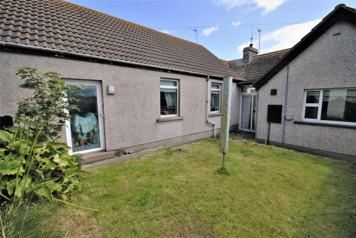 Narnia Cottage, 20 Portavogie Road