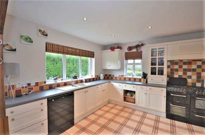 145 Carrickmannon Road