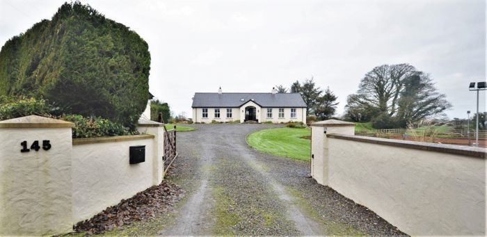 145 Carrickmannon Road