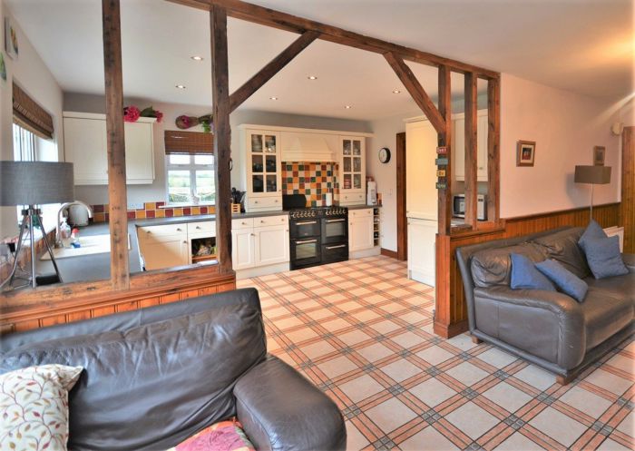 145 Carrickmannon Road