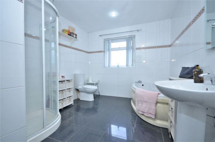 54 Lisbane Road 54 Lisbane Road