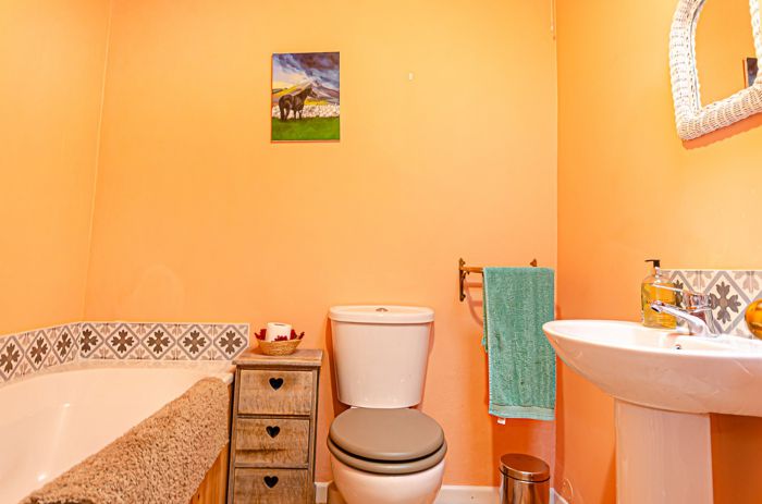 The Long Cottage, 33a Mullaghbrack Road