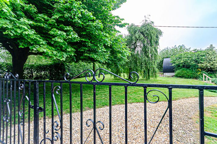 The Long Cottage, 33a Mullaghbrack Road