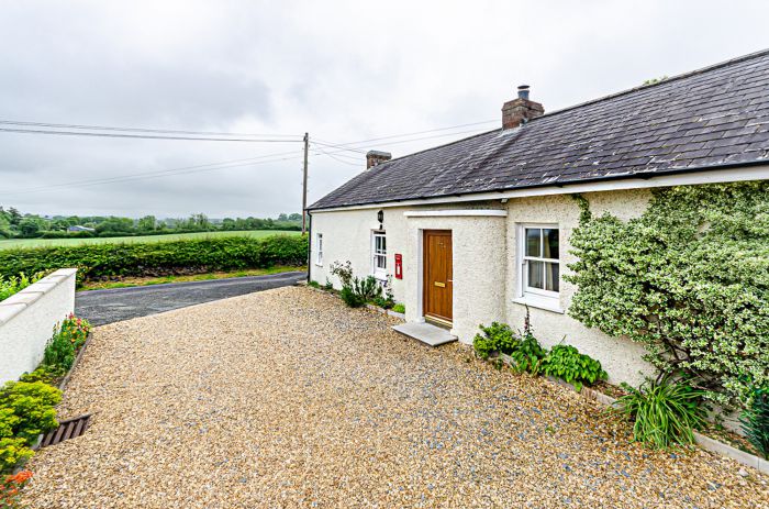 The Long Cottage, 33a Mullaghbrack Road