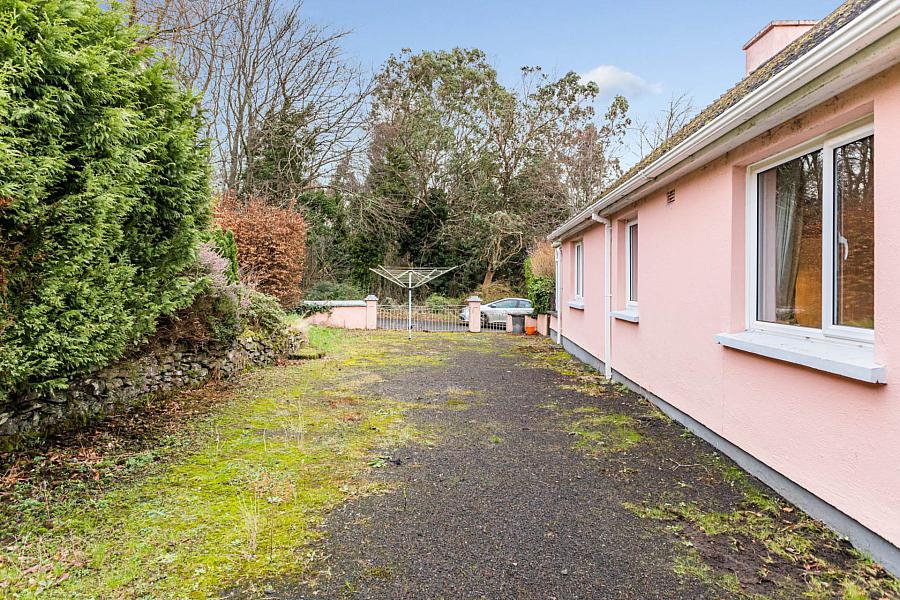 The Pink Bungalow,    Dunamallaght Road