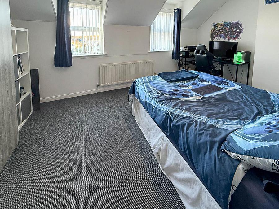2 Abbey Close