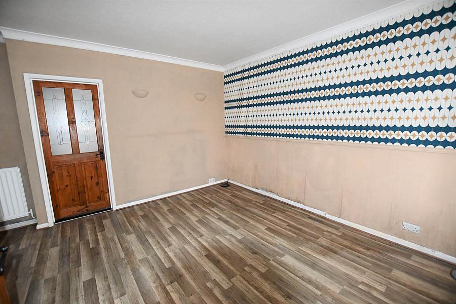 74 Willowfield Gardens