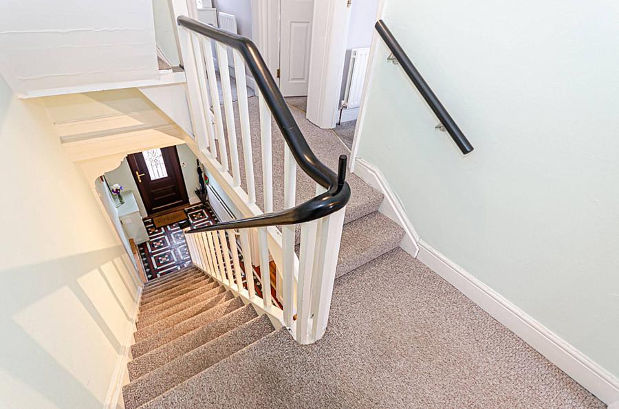 132 Ravenhill Avenue