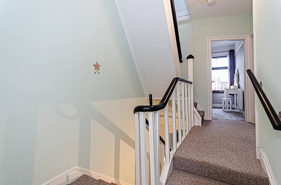 132 Ravenhill Avenue