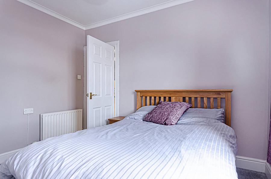 132 Ravenhill Avenue